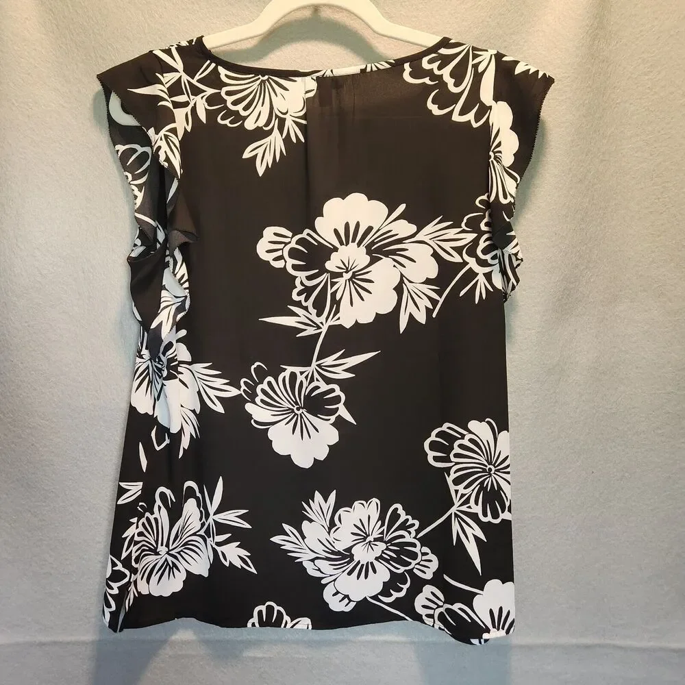 Leaving Closet Soon! Talbots Black Floral Short Sleeve Blouse C0073 - Picture 6 of 6